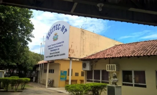 A Escola Técnica Estadual de Barra do Garças faz pesquisa de opinião para conhecer a demanda de cursos de qualificação e capacitação na área de saúde.