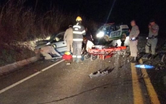 Criança e mãe morrem em acidente na BR-070, dizem bombeiros