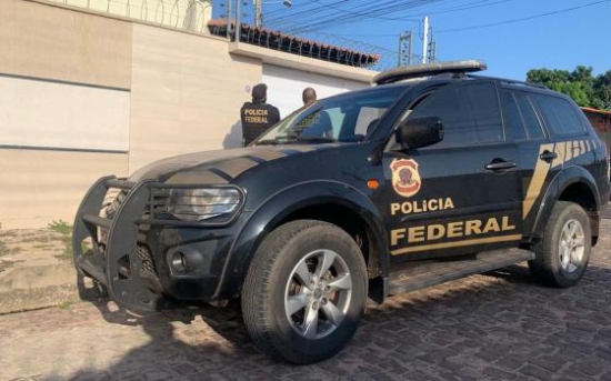 PF descobre empresa clandestina de segurança atuando em show de Barra do Garças