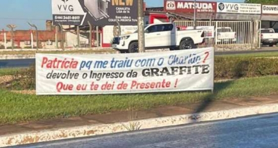 Faixa inusitada chama atenção em Barra do Garças: 