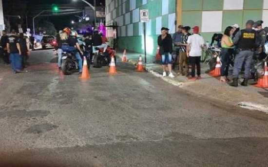 Blitz da Lei Seca em BG termina com 2 presos por embriaguez e 39 veículos apreendidos