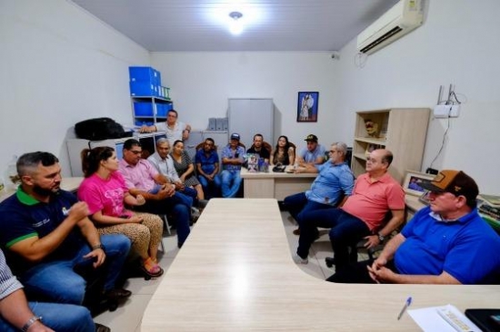 Dr Eugênio visita Confresa e se reúne com pré-candidatos a prefeito do município
