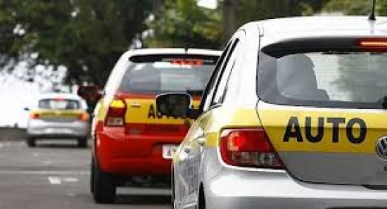 Autistas têm direito a tratamento especial durante provas do Detran