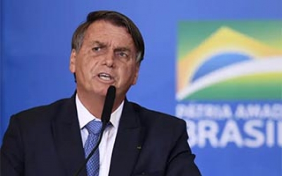 Bolsonaro confirma aumento do Auxílio Brasil para R$ 600