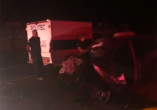 Motorista morre em acidente entre carro e carreta na BR-070 em MT