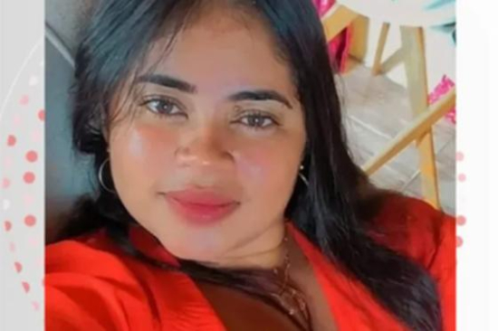 Mulher é suspeita de cortar cabelo de cadáver para fazer megahair