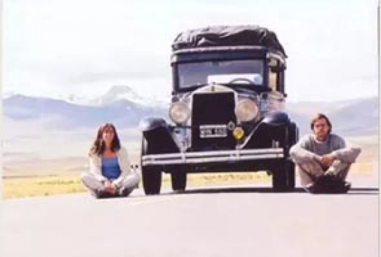 A família que viajou pelo mundo durante 22 anos em um carro de 1928