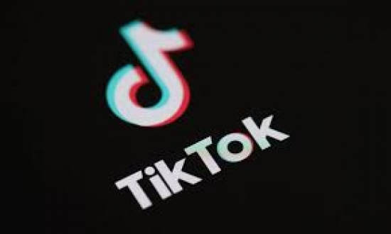 EUA pedem para Apple e Google banirem TikTok das lojas de apps