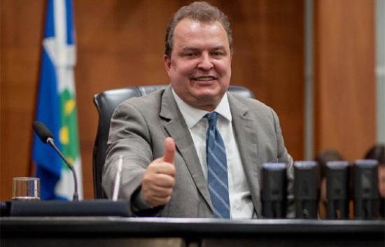 Lei de Max Russi dará descontos em restaurantes para pacientes bariátricos