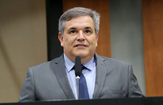 Empresário no Vale do Araguaia é empossado deputado estadual