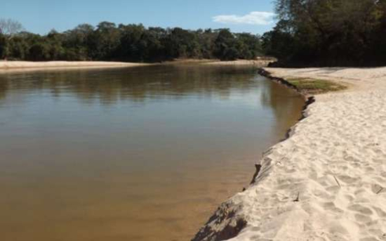Bombeiros buscam por jovem que desapareceu durante banho de rio em Pontal do Araguaia