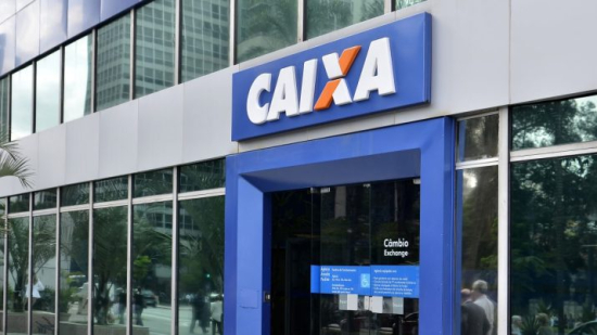 MPF apura descumprimento de lei em longa espera em fila na Caixa Econômica em VG