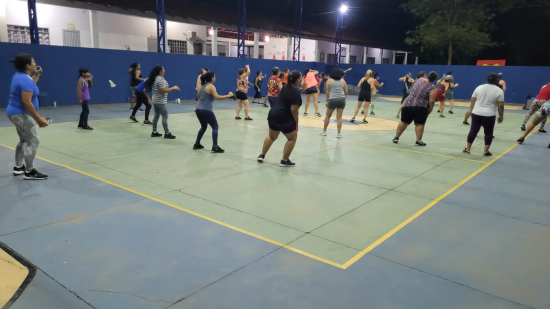Prefeitura de Barra do Garças realiza aulão de Zumba gratuito para mulheres na Feira Coberta*