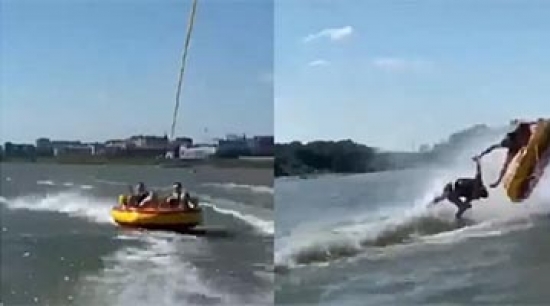 Bote puxado por lancha é 'atropelado' por jet ski e uma pessoa morre.