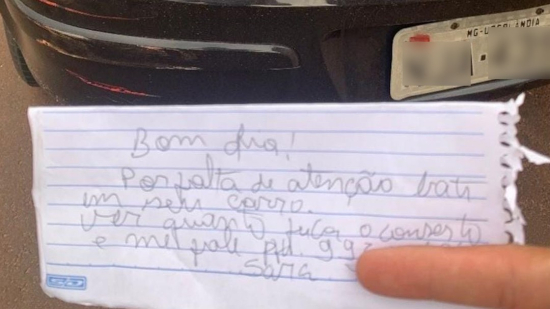 Diarista bate em carro, deixa bilhete pedindo desculpas e se oferece para pagar conserto