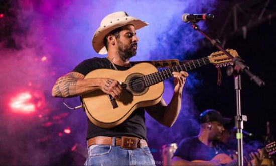 Morre, aos 41 anos, cantor sertanejo João Carreiro, ex-dupla de Capataz