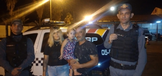 ATITUDE RÁPIDA E EFICAZ DE POLICIAIS MILITARES SALVA VIDA DE CRIANÇA DE 	UM ANO E SETE MESES