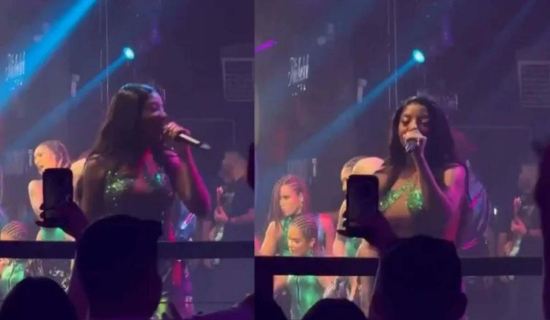 Ludmilla se irrita e joga água em fã durante show 