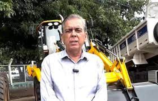 Jairo Marques comemora aquisição de maquinário para agricultura familiar de Barra do Garças