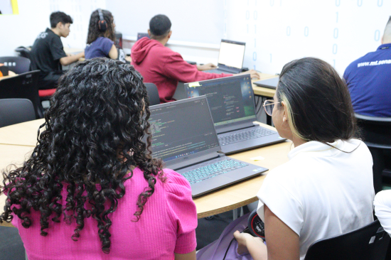 Março começa com mais de 740 vagas abertas no Senac-MT.