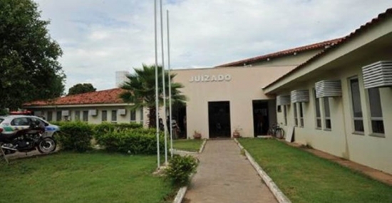 Prefeito Ricardo Galvão comemora ascensão da comarca de Aragarças para entrância intermediária