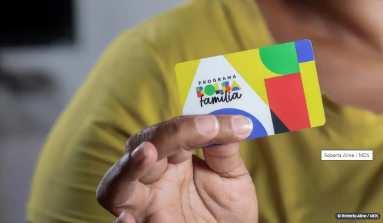 Caixa paga novo Bolsa Família a beneficiários com NIS de final 8