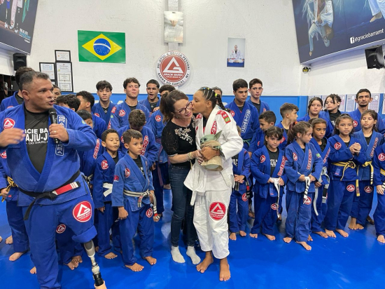 Primeira-Dama de Mato Grosso promove apoio a paratletas de Barra do Garças em projeto de Jiu-Jitsu Paradesportivo