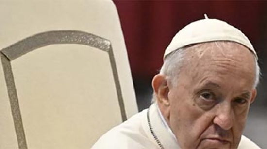 Papa cobra 'dívida ecológica' de países ricos em meio a calor na Europa