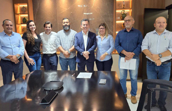 Governador assina ordem de serviço para revitalizar Orla em São Félix do Araguaia