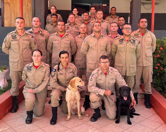  Bombeiros de MT retornam após auxiliar operações de busca e resgate no RS