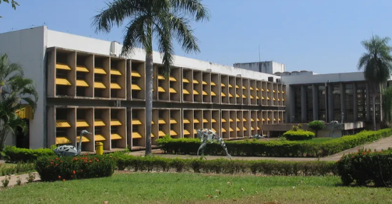 UFMT divulga edital de concurso público para 70 vagas técnico-administrativas