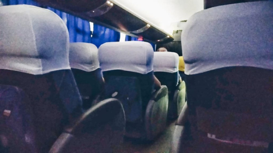 Passageira é vítima de importunação sexual dentro de ônibus na BR-070