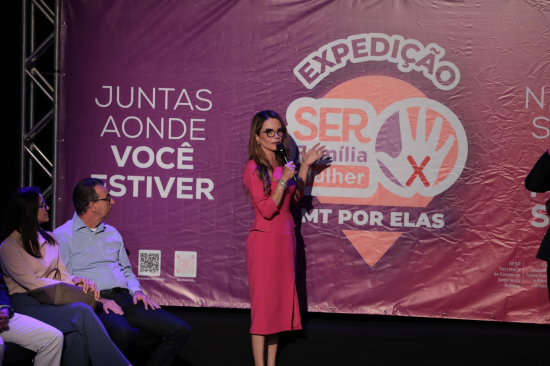 Primeira-dama de MT reforça urgência de revisão no Código Penal durante a 4ª edição da Expedição SER Família Mulher em Primavera do Leste