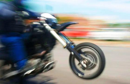 Grávida de 8 meses é apalpada por motociclista enquanto caminhava em Barra do Garças