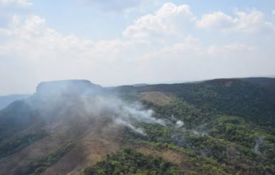 Atrativo turístico é fechado por tempo indeterminado devido a incêndios florestais em MT