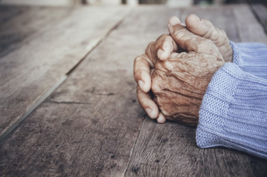 Idosa de 94 anos é resgatada de situação análoga à escravidão 