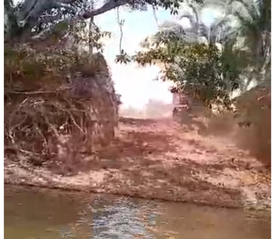 Mesmo em meio à seca, proprietários constroem rampas náuticas no Rio Garças