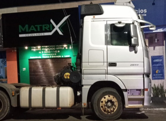 Polícia Militar de Barra do Garças recupera carreta furtada em Nova Xavantina