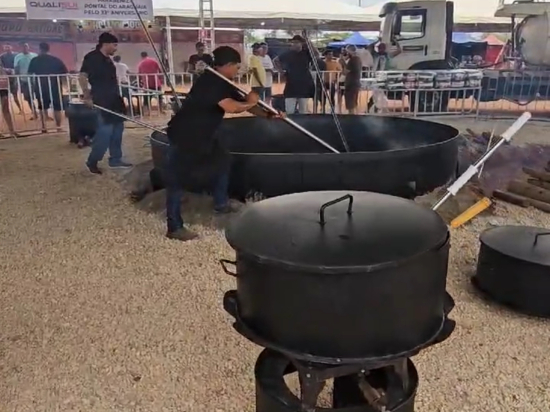 Panelaço de arroz carreteiro com pequi promete reunir milhares em Pontal do Araguaia