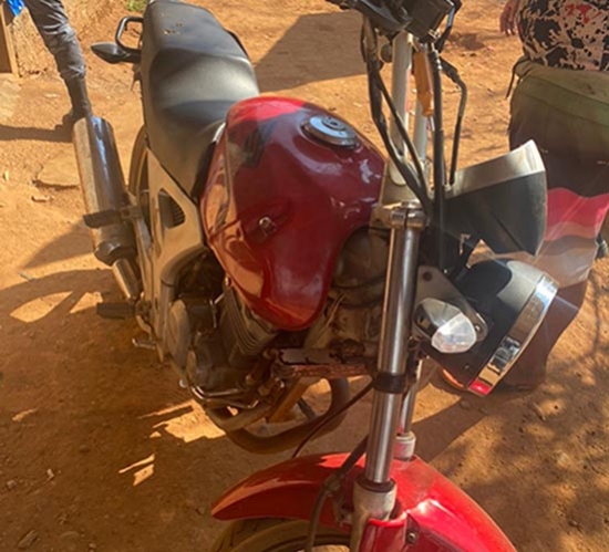 Força Tática recupera motocicletas, som e peça de motos furtadas no pátio do BRTRAN