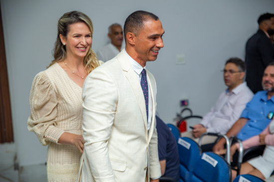 Em Aragarças Ricardo Galvão toma posse para segundo mandato