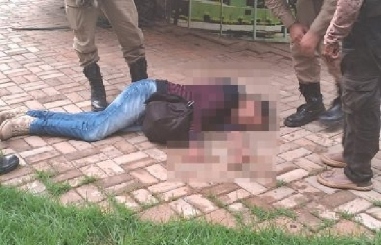 Homem pula de mirante tenta tirar a própria vida em parque 