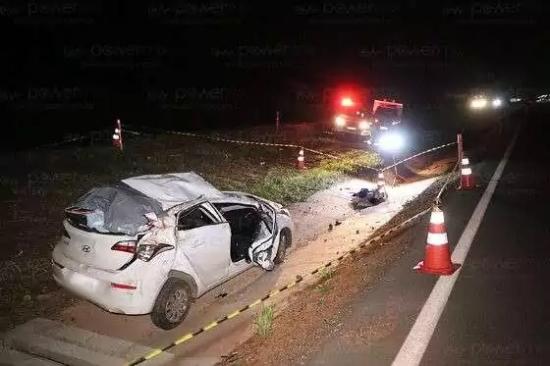 Criança de 8 anos morre em grave acidente na BR-163