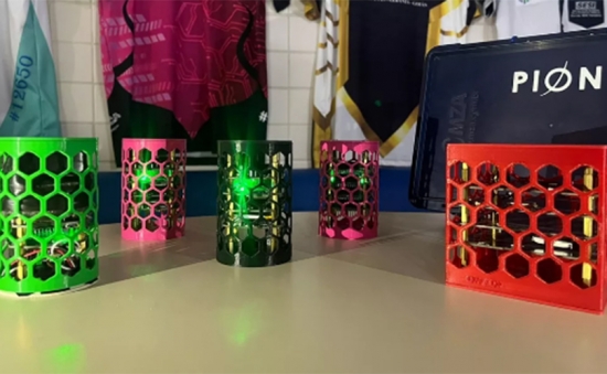 Estudantes criam minissatélites para monitorar incêndios, mapear territórios indígenas e fornecer internet para povos quilombolas