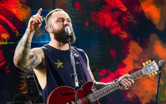 Mateus, da dupla com Jorge, passa por cirurgia de emergência