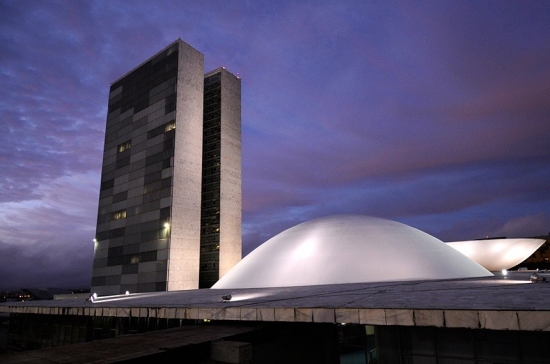 Senado abre concurso com remuneração inicial de R$ 33,4 mil