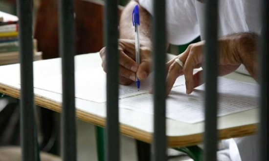 Reeducando terá acesso a curso superior EAD dentro da cadeia em MT