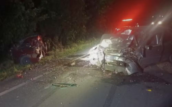 Grave acidente na GO-164 resulta em três mortes e dois feridos