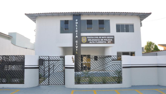 Polícia Civil prende casal que “emprestou” conta para receber pix durante roubo