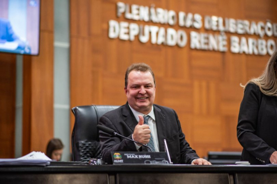 Max Russi visita Torixoréu e participa da abertura da 30ª Festa do Peão
